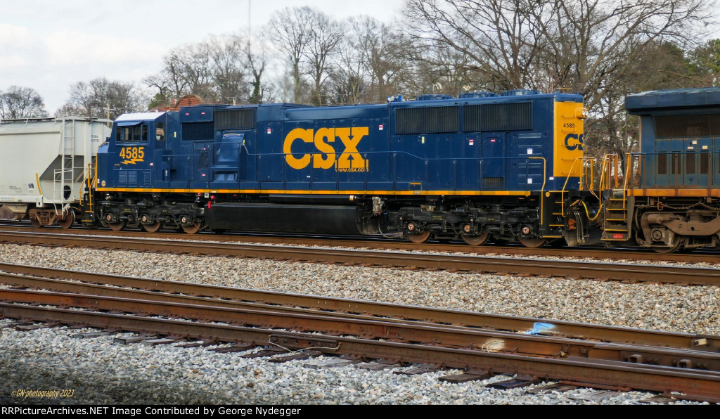 CSX 4585